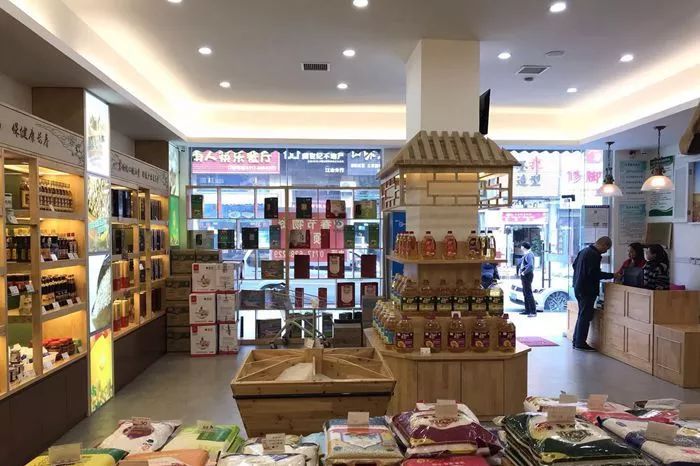 將放心糧油店開(kāi)到家門口，能否打通放心糧油消費(fèi)的最后一公里？