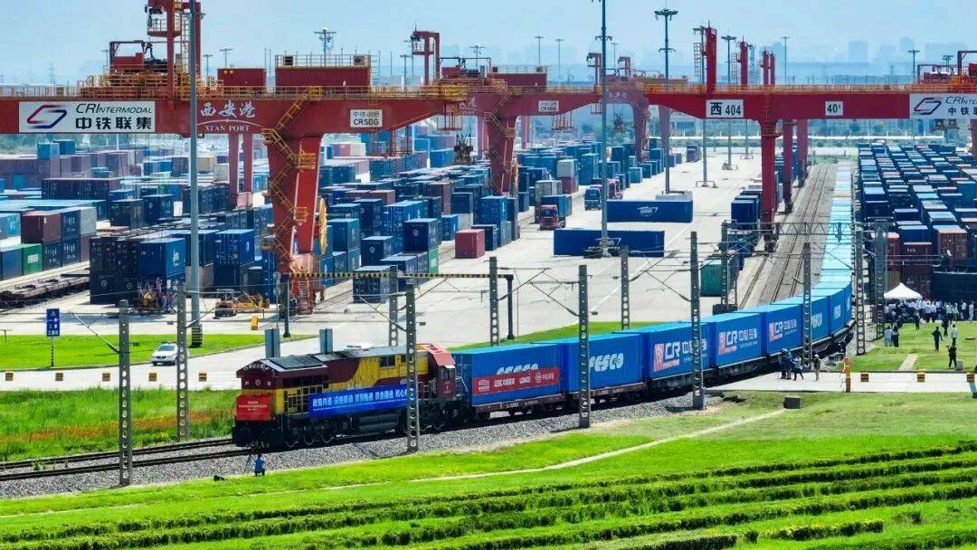 西安 織密亞歐物流網(wǎng)絡(luò)，樞紐能級(jí)再躍升，商品批發(fā)貿(mào)易迎風(fēng)起